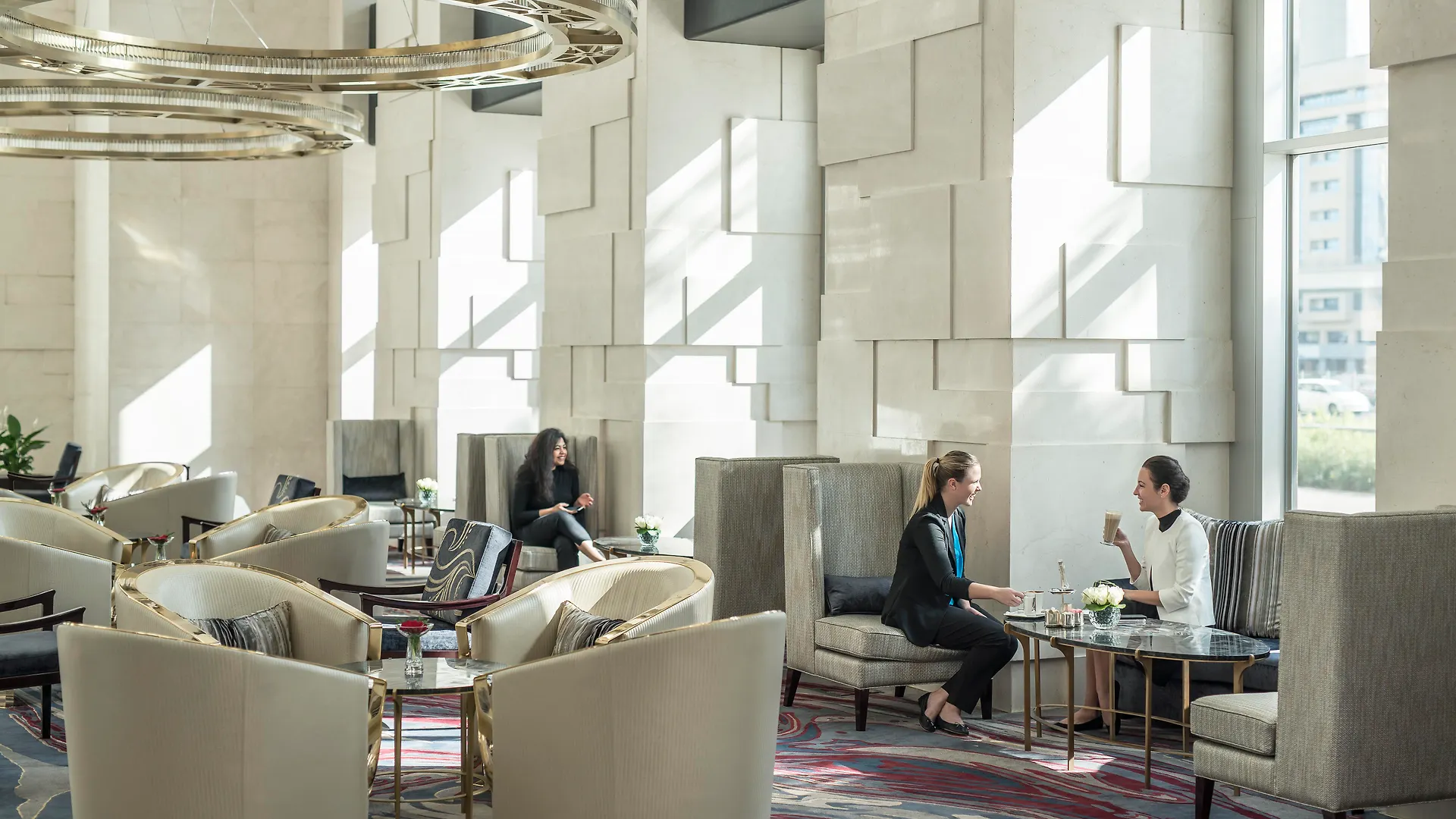 Shangri-La Dubai Hotel